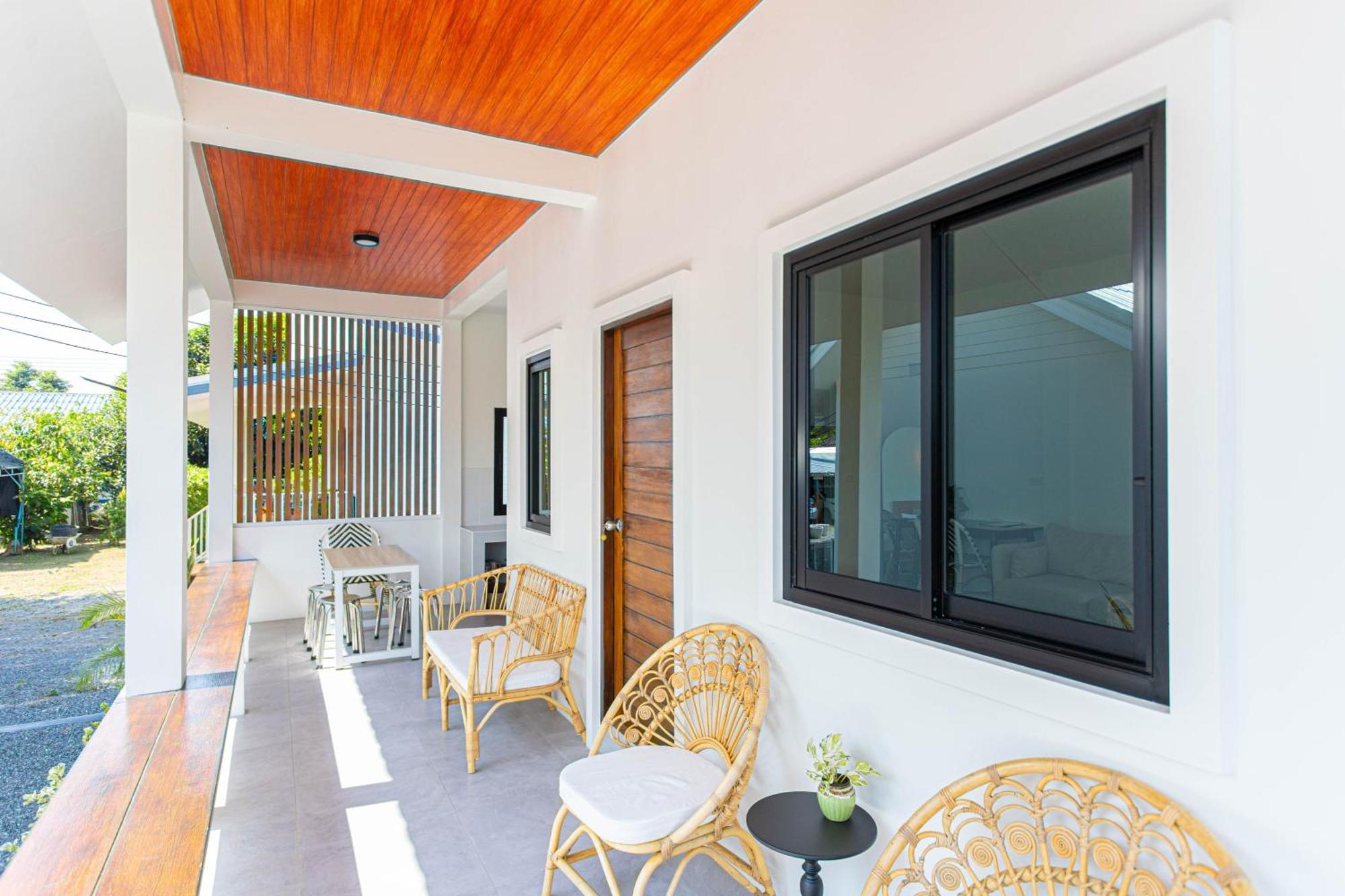 Vawa Guesthouse Kanchanaburi City Exteriör bild
